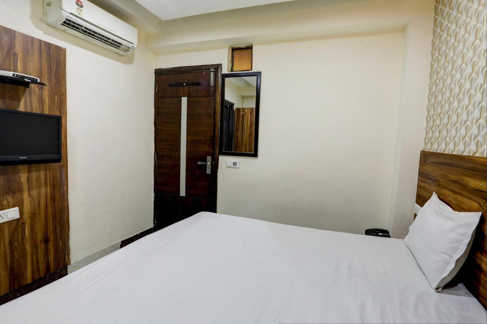 Hotel O Hcn Ludhiana Exterior foto